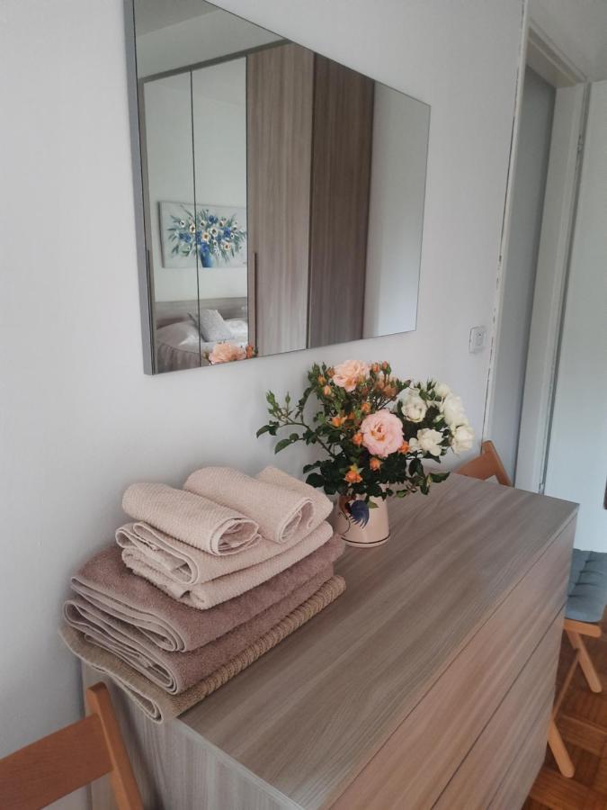 Vesna Apartment ديسينسانو ديل غاردا المظهر الخارجي الصورة